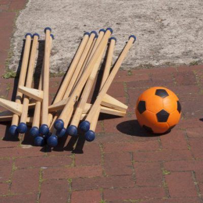 Stelzen-Fußball-Set